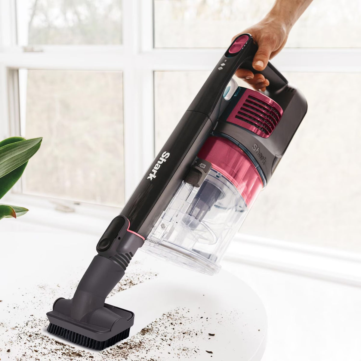Shark Rocket Pet Pro Cordless Stick Vacuum - IZ162HC